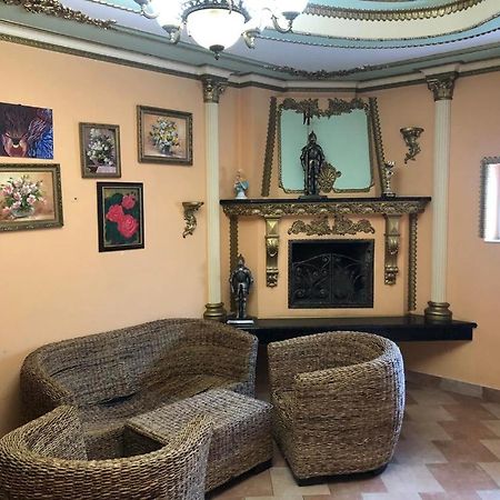 מוקצ'בה Hotel Nikolet מראה חיצוני תמונה