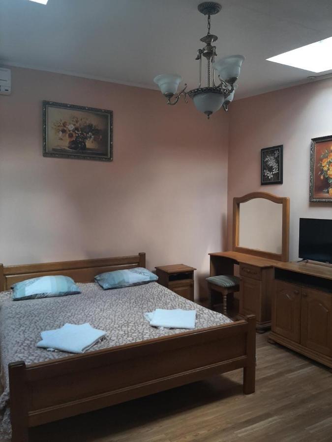 מוקצ'בה Hotel Nikolet מראה חיצוני תמונה