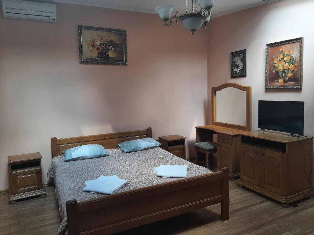 מוקצ'בה Hotel Nikolet מראה חיצוני תמונה