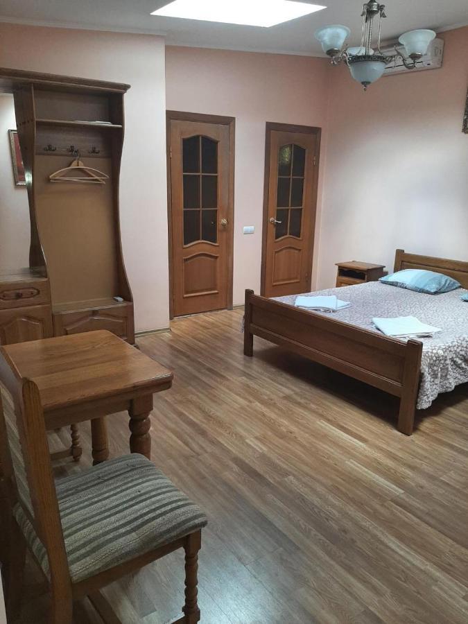 מוקצ'בה Hotel Nikolet מראה חיצוני תמונה